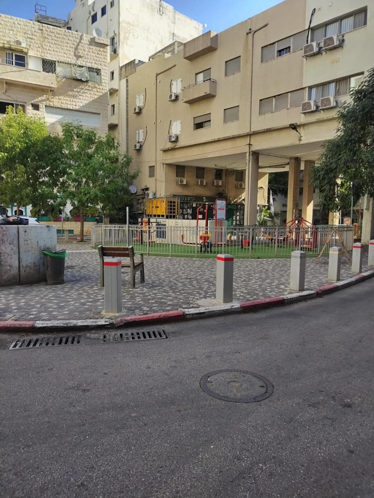 Studio Apartment 12 Minutes From Bahai'S Garden Haifa Luaran gambar